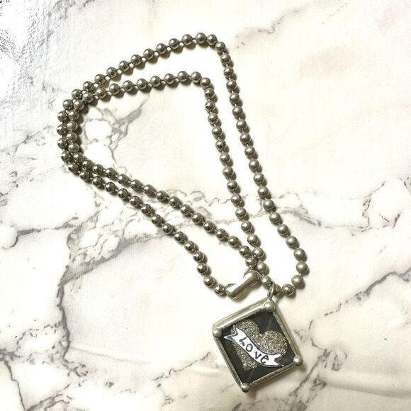 Silver tone love pendant necklace - Picture 3 of 8